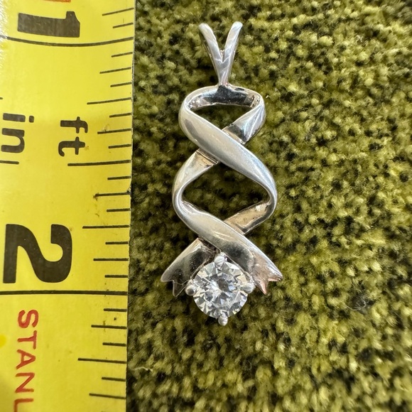 QVC Diamonique silver pendent - Picture 2 of 3